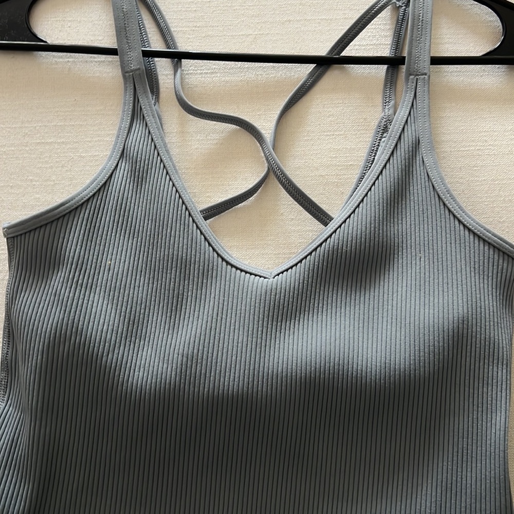 Vuori Ribbed Cropped Tank - Picture 3 of 7